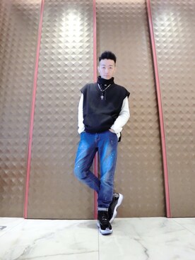 「AIR JORDAN（エアジョーダン）のアイテム（シューズ、ブラック系）」を使った、LilYangさん（メンズ・179cm）の冬コーディネート