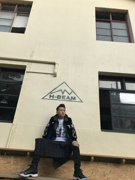 「AIR JORDAN（エアジョーダン）のアイテム（シューズ、ブラック系）」を使った、LilYangさん（メンズ・179cm）の冬コーディネート