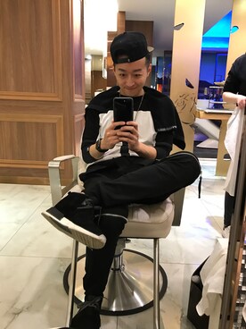 「adidas（アディダス）のアイテム（シューズ、ブラック系）」を使った、LilYangさん（メンズ・179cm）の夏コーディネート