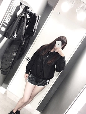 「FOREVER 21（フォーエバー トゥエンティーワン）のアイテム（ジャージ）」を使った、ｎさん（レディース・165cm）の秋コーディネート