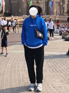 「CONVERSE TOKYO（コンバーストウキョウ）のアイテム（ショルダーバッグ）」を使った、reoさん（メンズ・181cm）の春コーディネート