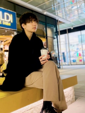 「lot holon（ロットホロン）のアイテム（ノーカラージャケット）」を使った、京極さん（メンズ・170cm）の冬コーディネート