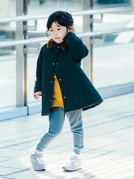「スウエットパンツ」｜「アイテム（その他アウター）」を使った、B:MING by BEAMS KIDSさん（キッズ・104cm）の秋コーディネート
