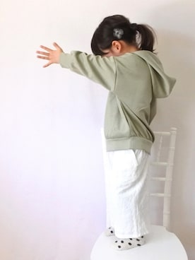「アイテム（パーカー、グリーン系）」を使った、haru ⸝⋆さん（キッズ・100cm）の春コーディネート