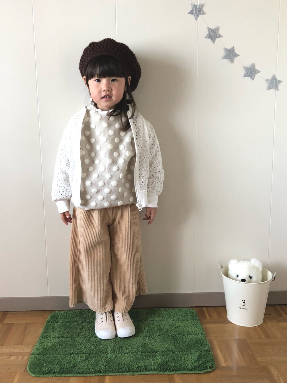 「キッズコーデ、キッズファッション、韓国子供服、バースデイ、enchante petit、春コーデ、ハンドメイド、おしゃれさんと繋がりたい、ootd」｜「ハンドメイドオーダー品のアイテム（ハンチング/ベレー帽、ブラウン系）」を使った、macomama111 さん（キッズ・100cm）の春コーディネートの1枚目の写真