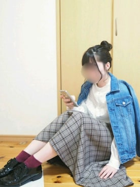 「w closet」｜「アイテム（デニムジャケット）」を使った、こむぎさん（レディース・154cm）の春コーディネート