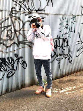 「VANS（バンズ）のアイテム（スウェット）」を使った、kokoroさん（メンズ・175cm）の春コーディネート