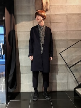 「08sircus（ゼロエイトサーカス）のアイテム（スラックス）」を使った、𝐊𝐚𝐢𝐭𝐨さん（メンズ・180cm）の冬コーディネート