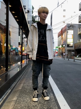 「DANKE SCHON（ダンケシェーン）のアイテム（パーカー）」を使った、𝐊𝐚𝐢𝐭𝐨さん（メンズ・180cm）の春コーディネート