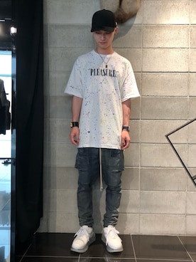 「DRKSHDW by RICK OWENS（ダークシャドウ バイ リックオウエンス）のアイテム（デニムパンツ）」を使った、𝐊𝐚𝐢𝐭𝐨さん（メンズ・180cm）の夏コーディネート