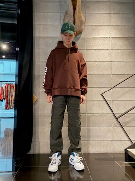 「KaneZ（ケインズ）のアイテム（キャップ）」を使った、𝐊𝐚𝐢𝐭𝐨さん（メンズ・180cm）の秋コーディネート