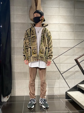「ベルベットパンツ」｜𝐊𝐚𝐢𝐭𝐨さん（メンズ・180cm）の秋コーディネート