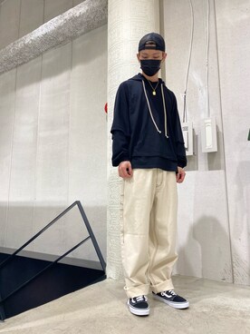 「DRKSHDW by RICK OWENS（ダークシャドウ バイ リックオウエンス）のアイテム（パーカー）」を使った、𝐊𝐚𝐢𝐭𝐨さん（メンズ・180cm）の春コーディネート