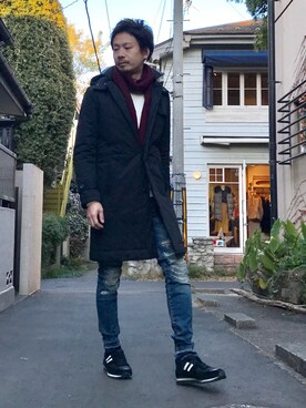 「トレンチ」｜「アイテム（ステンカラーコート）」を使った、OMIさん（メンズ・180cm）の冬コーディネート