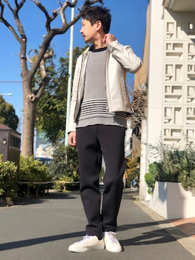 「buddy（バディ）のアイテム（スニーカー）」を使った、OMIさん（メンズ・180cm）の冬コーディネート