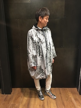 「DIESEL（ディーゼル）のアイテム（ポンチョ）」を使った、addicted to DIESELさん（メンズ・174cm）の春コーディネート