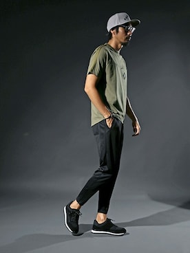 「The DUFFER of ST.GEORGE（ザダファーオブセントジョージ）のアイテム（シューズ）」を使った、JEEさん（メンズ・182cm）の夏コーディネート