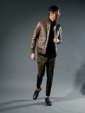 「The DUFFER of ST.GEORGE（ザダファーオブセントジョージ）のアイテム（ブルゾン）」を使った、JEEさん（メンズ・182cm）の秋コーディネート
