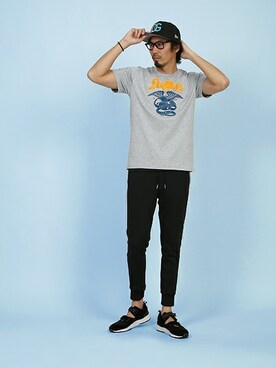 「The DUFFER of ST.GEORGE（ザダファーオブセントジョージ）のアイテム（キャップ）」を使った、JEEさん（メンズ・182cm）の夏コーディネート