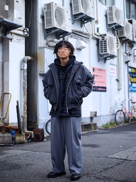「superNova.（スーパーノヴァ）のアイテム（パンツ）」を使った、工藤さん（メンズ・170cm）の冬コーディネート