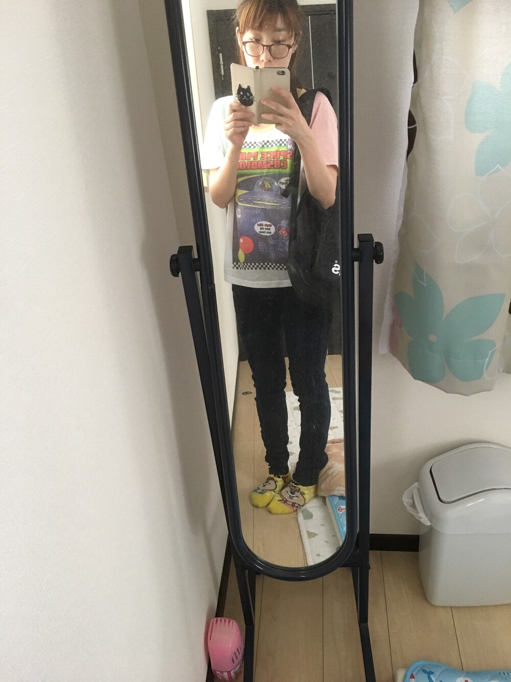 「カジュアル、ラフ、Tシャツ、スキニー、クマタン、アディダス、めがね、ママコーデ」｜「no brandのアイテム（Tシャツ/カットソー、ホワイト系）」を使った、さやさん（レディース・161cm）の夏コーディネートの1枚目の写真