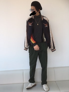 「カラーサングラス」｜「アイテム（スタジャン）」を使った、ryoootaさん（メンズ・178cm）の冬コーディネート