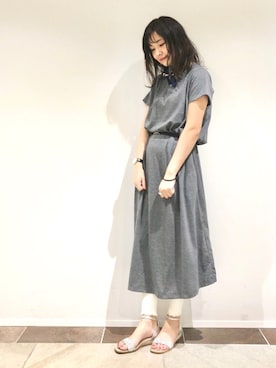 「シルバーシューズ」｜「アイテム（その他）」を使った、アヤ.さん（レディース・162cm）の夏コーディネート