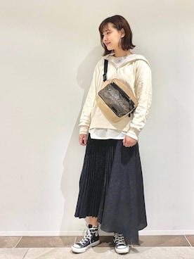 「ハイカットスニーカー」｜アヤ.さん（レディース・162cm・20代）の春コーディネート