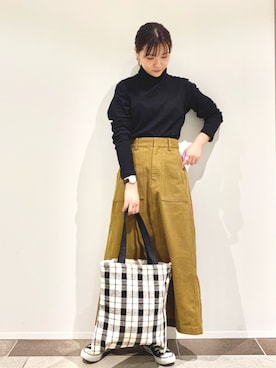 「Aラインスカート」｜「アイテム（その他）」を使った、アヤ.さん（レディース・163cm）の秋コーディネート