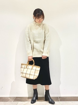 「ゆるニット」｜「アイテム（その他）」を使った、アヤ.さん（レディース・163cm）の冬コーディネート