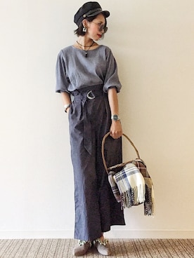 「Carlie e felice（カーリーエフェリーチェ）のアイテム（シューズ）」を使った、𝓅𝑜𝒸𝑜さん（レディース・156cm）の秋コーディネート