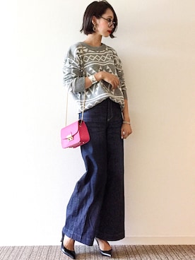 「Carlie e felice（カーリーエフェリーチェ）のアイテム（パンプス）」を使った、𝓅𝑜𝒸𝑜さん（レディース・156cm）の冬コーディネート