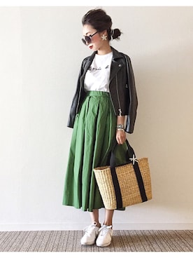 「STUDIOUS（ステュディオス）のアイテム（ライダースジャケット）」を使った、𝓅𝑜𝒸𝑜さん（レディース・156cm）の春コーディネート
