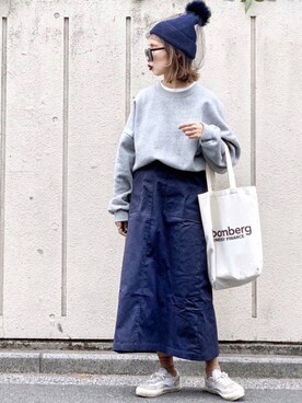 「Aco Design（アコデザイン）のアイテム（スウェット）」を使った、𝓅𝑜𝒸𝑜さん（レディース・156cm）の春コーディネート