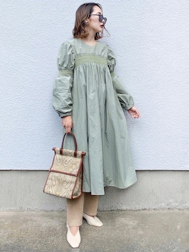 「A VACATION（アヴァケーション）のアイテム」を使った、𝓅𝑜𝒸𝑜さん（レディース・156cm）の春コーディネート