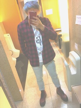 「coldrainのアイテム（Tシャツ/カットソー、ホワイト系）」を使った、Junyaさん（メンズ・179cm）の春コーディネート