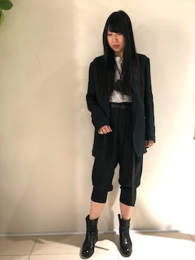 「KMRii（ケムリ）のアイテム（財布/小物）」を使った、照井千尋さん（レディース・163cm）の冬コーディネート