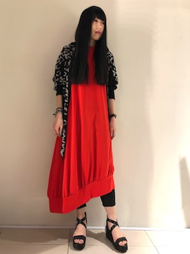 「KMRii（ケムリ）のアイテム（サンダル）」を使った、照井千尋さん（レディース・163cm）の春コーディネート