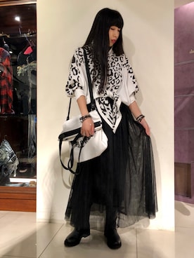 「SUPERTHANKS」｜「アイテム（スカート）」を使った、照井千尋さん（レディース・163cm）の夏コーディネート