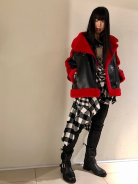 「ROYAL FLASH（ロイヤルフラッシュ）のアイテム（その他アウター）」を使った、照井千尋さん（レディース・163cm）の夏コーディネート