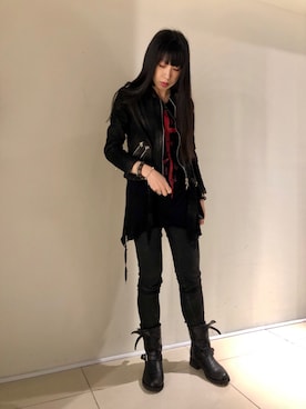 「KMRii」｜「アイテム（ライダースジャケット）」を使った、照井千尋さん（レディース・163cm）の秋コーディネート