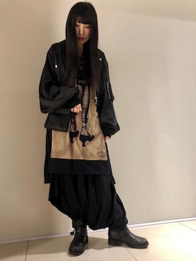 「KMRii」｜「アイテム（MA-1）」を使った、照井千尋さん（レディース・163cm）の冬コーディネート