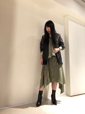 「ADDICT NOIR（アディクトノアー）のアイテム（ジャケット/アウター）」を使った、照井千尋さん（レディース・163cm）の春コーディネート