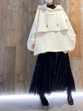 「A.A.Spectrum（エーエースペクトラム）のアイテム」を使った、照井千尋さん（レディース・163cm）の秋コーディネート