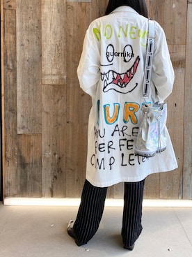 「ISAMU KATAYAMA BACKLASH（イサムカタヤマバックラッシュ）のアイテム」を使った、照井千尋さん（レディース・163cm）の秋コーディネート