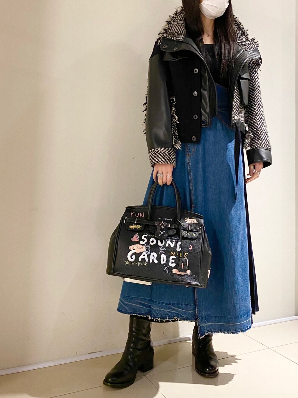 美品 AULA　アウラ リメイクアシンメトリーチェックブルゾン AULA（アウラ）の「リメイク アシンメトリー チェックブルゾン