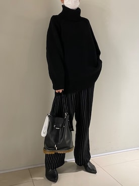「ISAMU KATAYAMA BACKLASH（イサムカタヤマバックラッシュ）のアイテム」を使った、照井千尋さん（レディース・163cm）の秋コーディネート