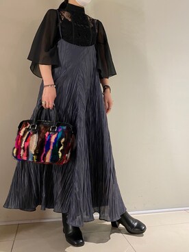 「PASCAL MARIE DESMARAIS（パスカルマリエデマレ）のアイテム」を使った、照井千尋さん（レディース・163cm）の冬コーディネート