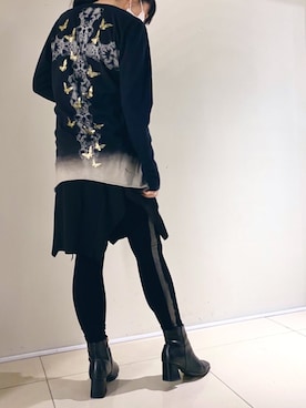 「KMRii（ケムリ）のアイテム（トップス）」を使った、照井千尋さん（レディース・163cm）の冬コーディネート