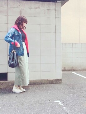 「無地党」｜「アイテム（デニムジャケット）」を使った、○nina○さん（レディース・168cm）の春コーディネート